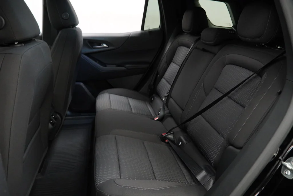 New 2027 Mosaic Black Metallic Chevrolet LT image 12