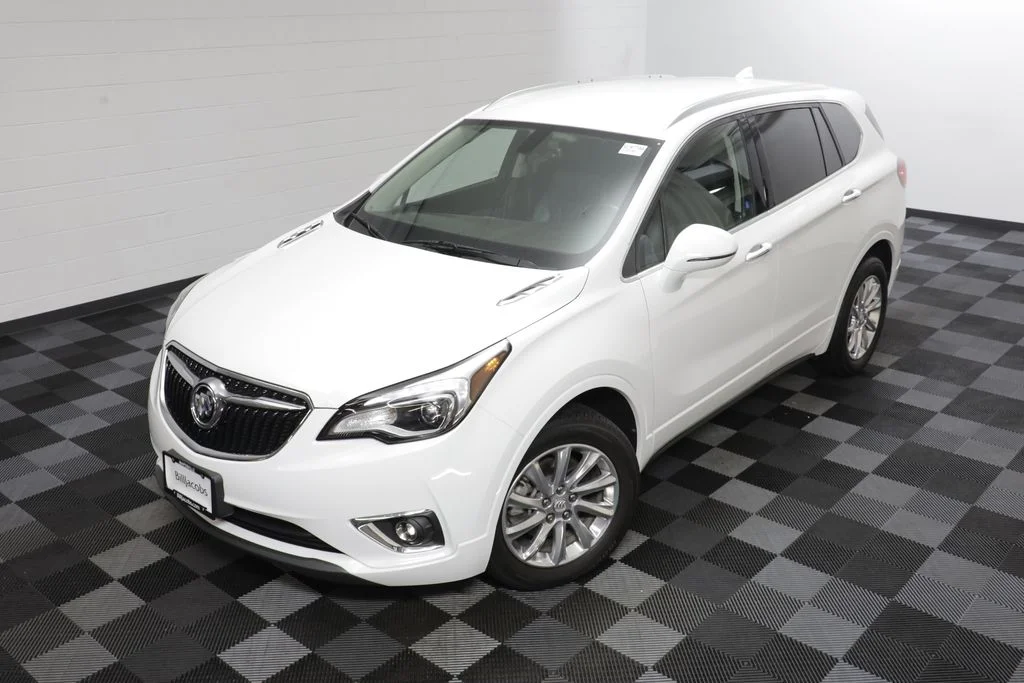 Used 2020 Summit White Buick Essence image 2