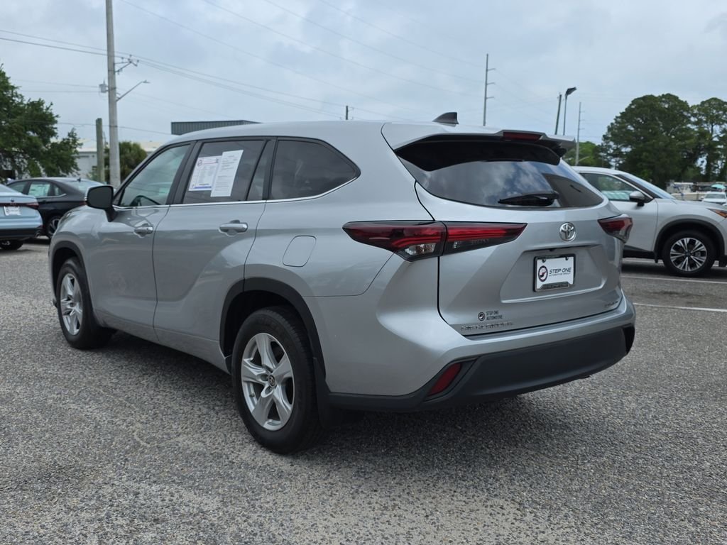Used 2024 Silver Toyota LE image 5