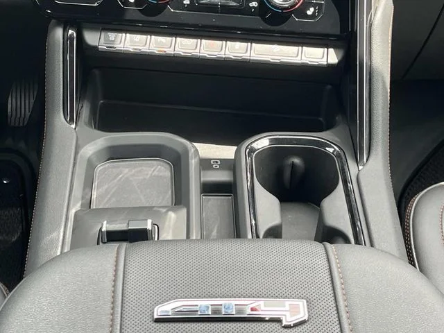 2024 GMC Sierra 2500HD AT4 - Photo 20