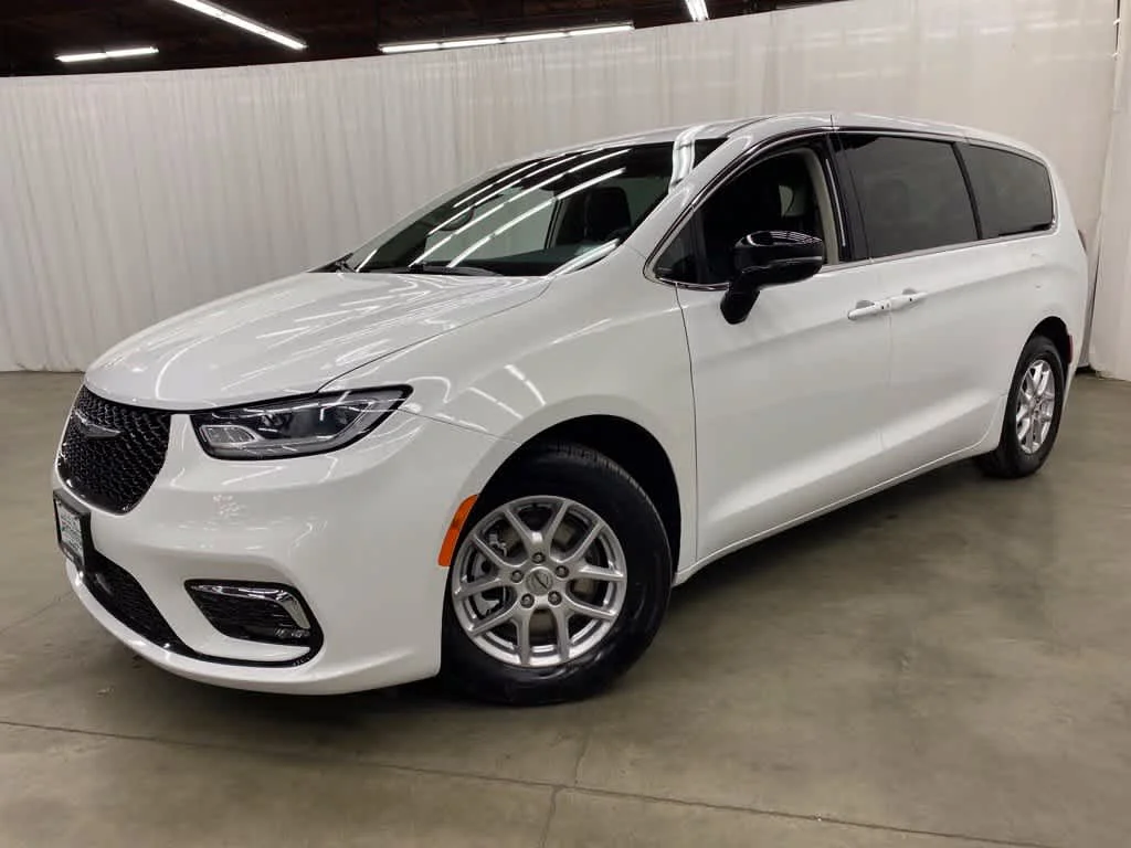 2024 Chrysler Pacifica