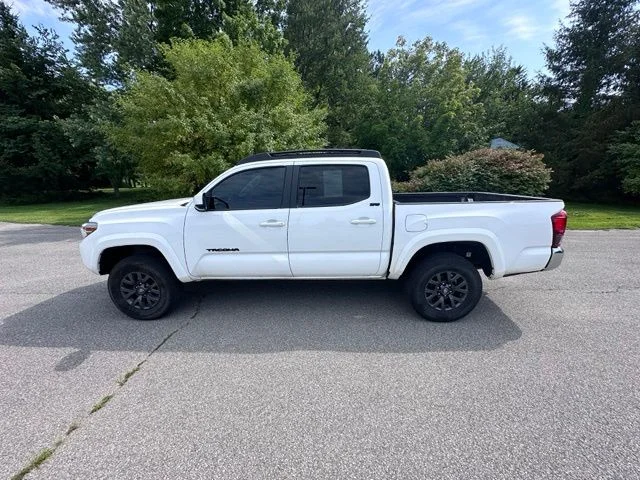 Used 2023 White Toyota SR5 image 6