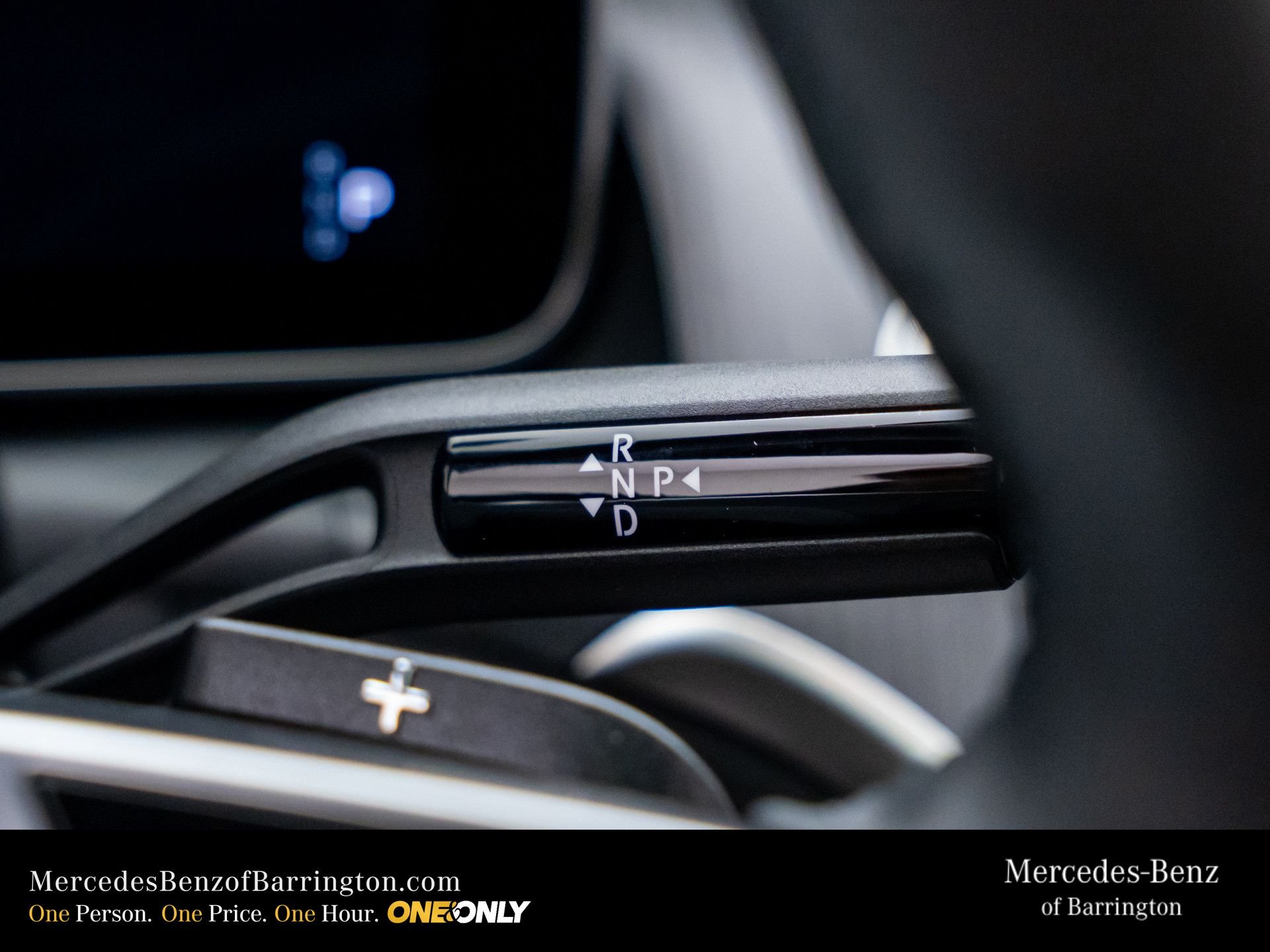 New 2026 Black Mercedes-Benz GLC 300 image 24
