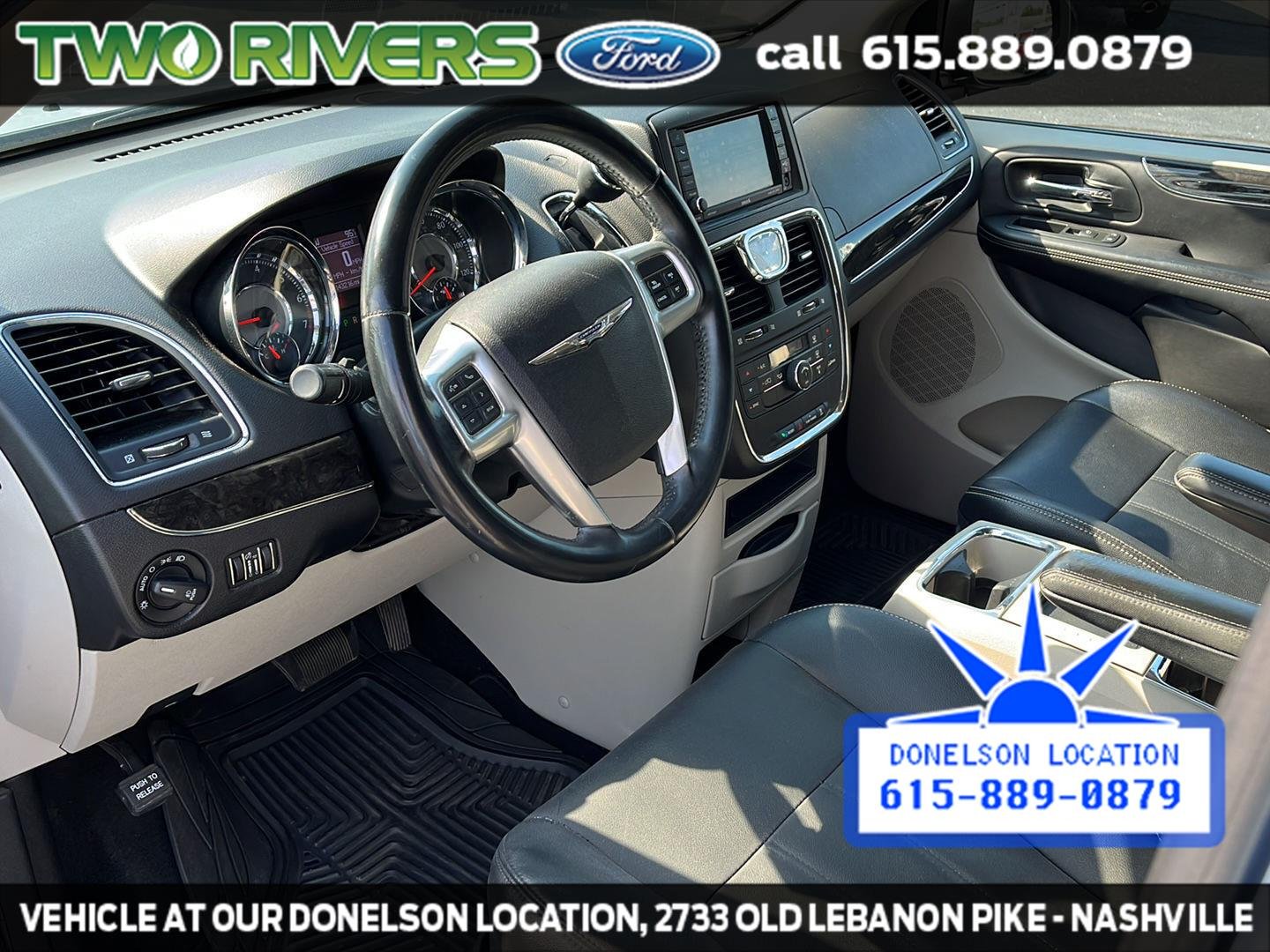 Used 2013 Crystal Blue Pearlcoat Chrysler Touring image 16
