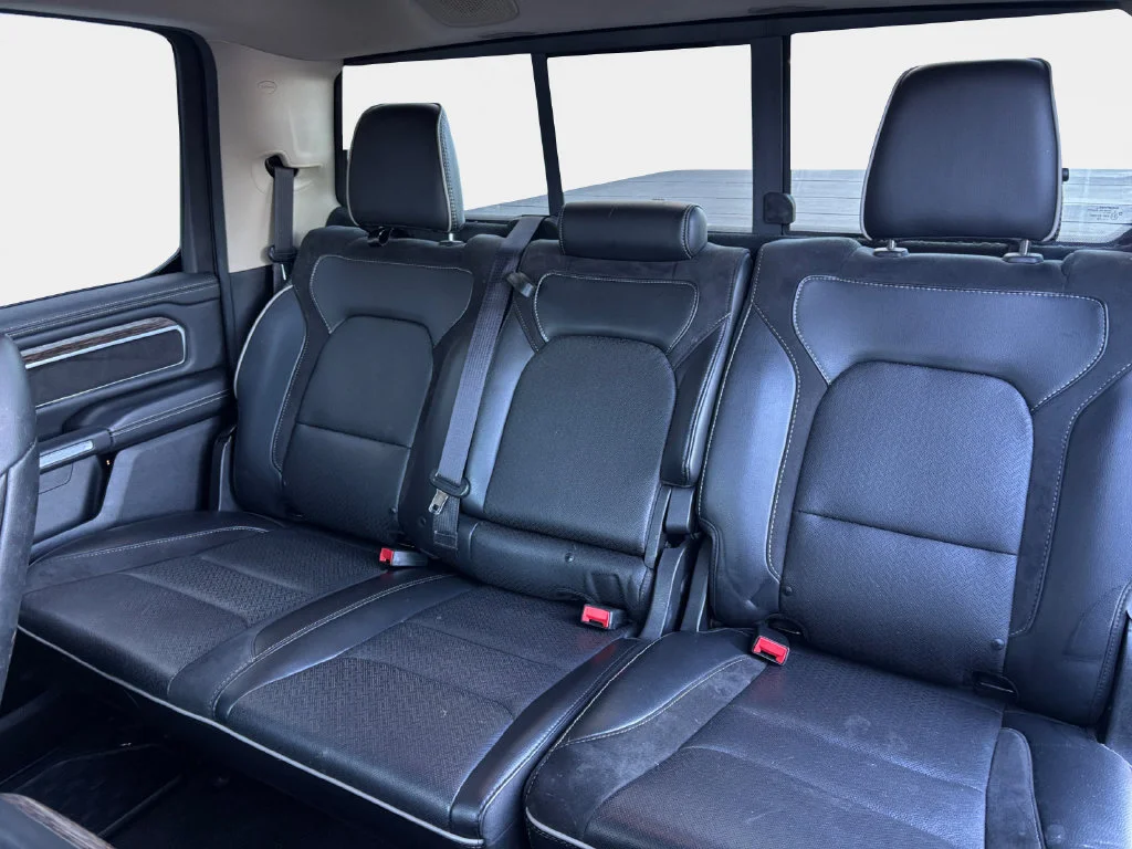 Used 2019 Black Ram Laramie image 10