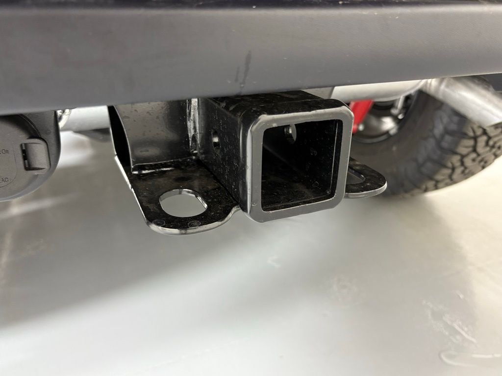 New 2026 Bright White Clearcoat Jeep Rubicon image 38
