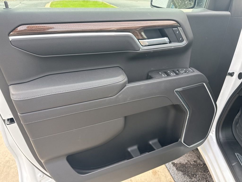 2026 Chevrolet Silverado 1500 RST - Photo 14