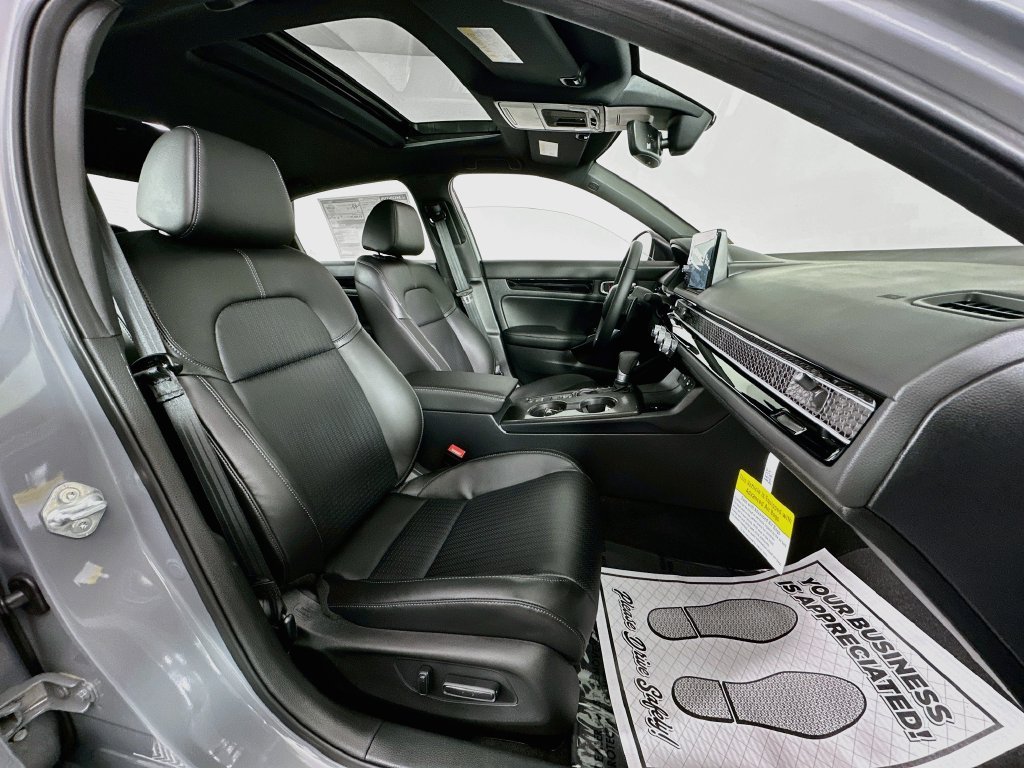 New 2026 Urban Gray Pearl Honda Sport Touring image 29