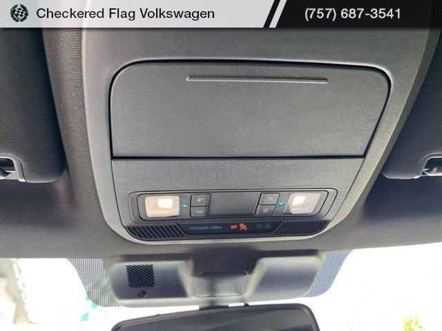 Used 2023 Oxford White Ford XLT image 17