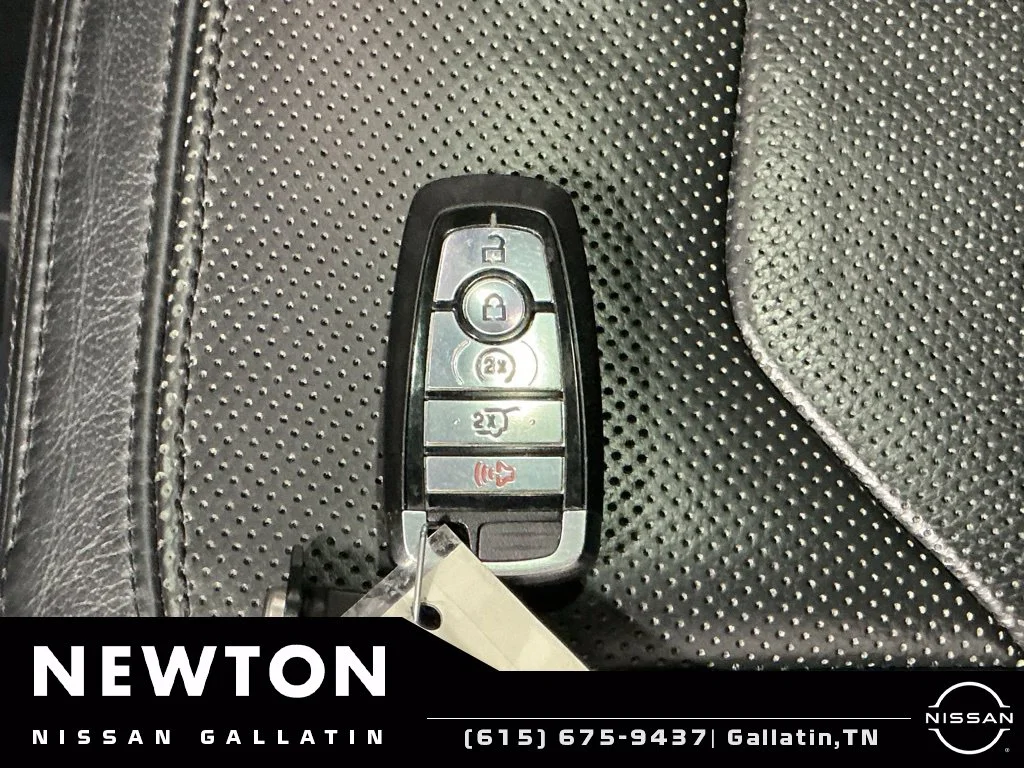 Used 2018 Magnetic Ford Limited image 55
