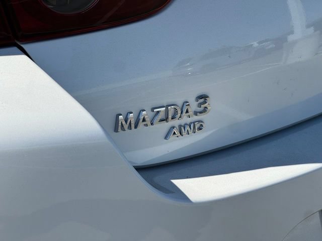 New 2026 Snowflake White Pearl Mazda 2.5 S Carbon Edition AWD image 19