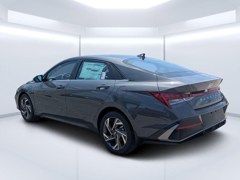 New 2026 Gray Hyundai Limited image 5