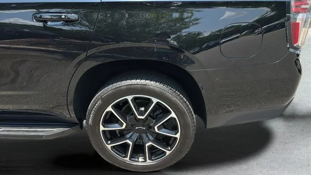Used 2022 Black Chevrolet RST image 40