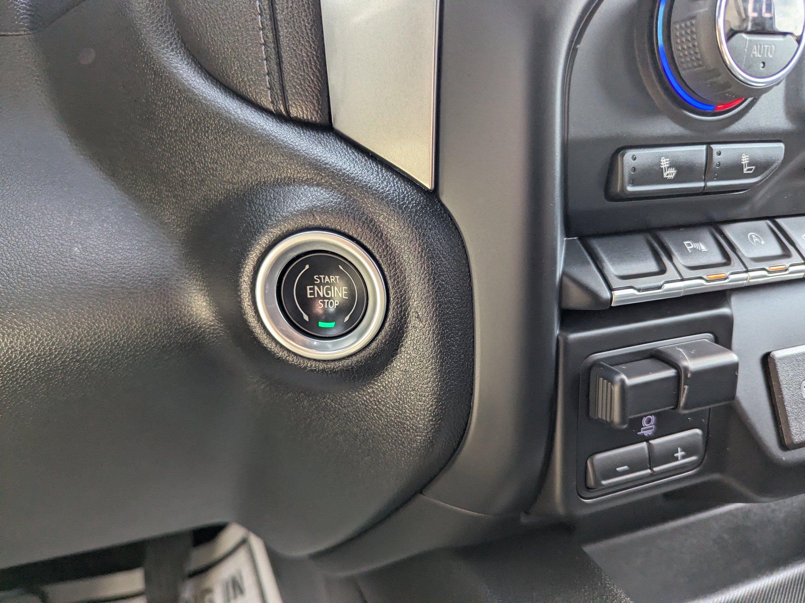 2022 Chevrolet Silverado 1500 Limited RST - Photo 19