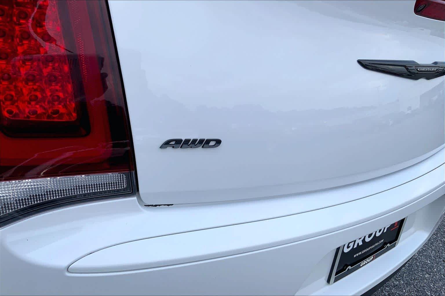 Used 2023 Bright White Clearcoat Chrysler Touring L image 30