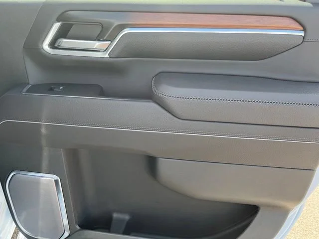 New 2026 Glacier White Tricoat GMC Denali DRW image 24