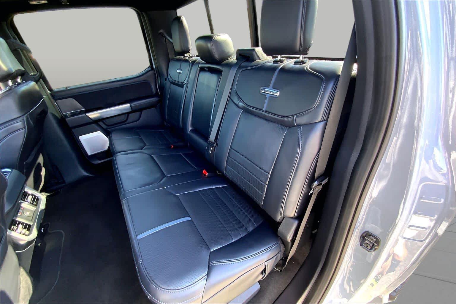 Used 2025 Glacier Gray Metallic Tri-Coat Ford Platinum image 19