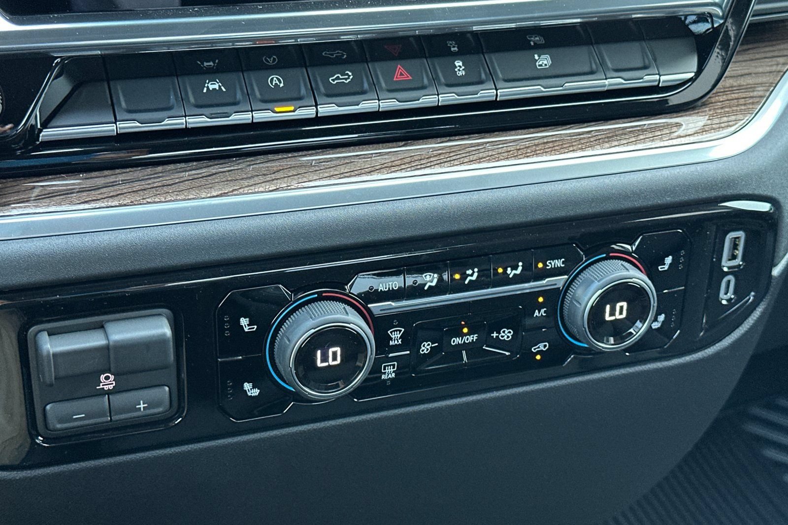 2026 Chevrolet Silverado 1500 LT - Photo 20