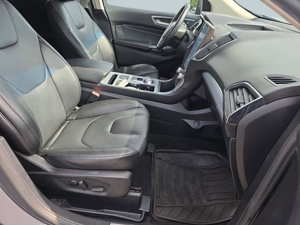 2021 Ford Edge Titanium - Photo 33
