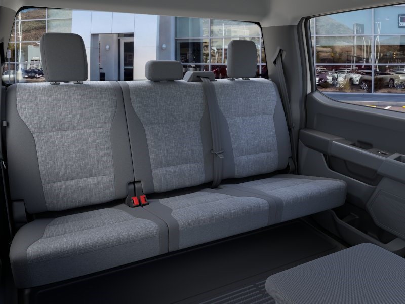 New 2026 Oxford White Ford XL image 11