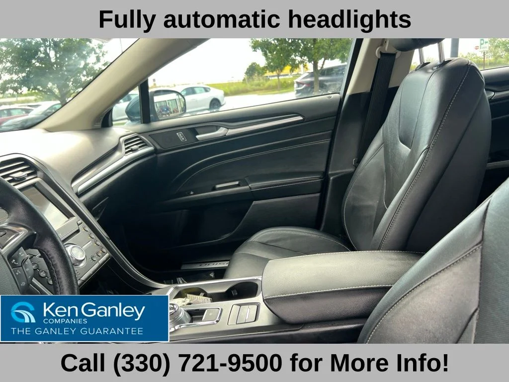 Used 2019 Blue Ford Titanium image 38