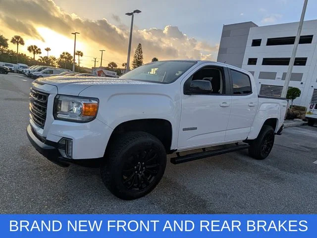 Used 2022 White GMC Elevation image 3