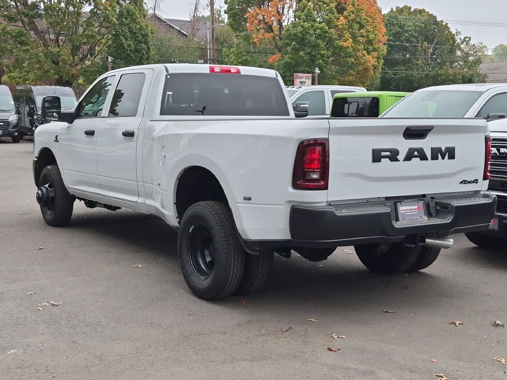 New 2027 Bright White Clear-Coat Exterior Paint RAM Tradesman image 5