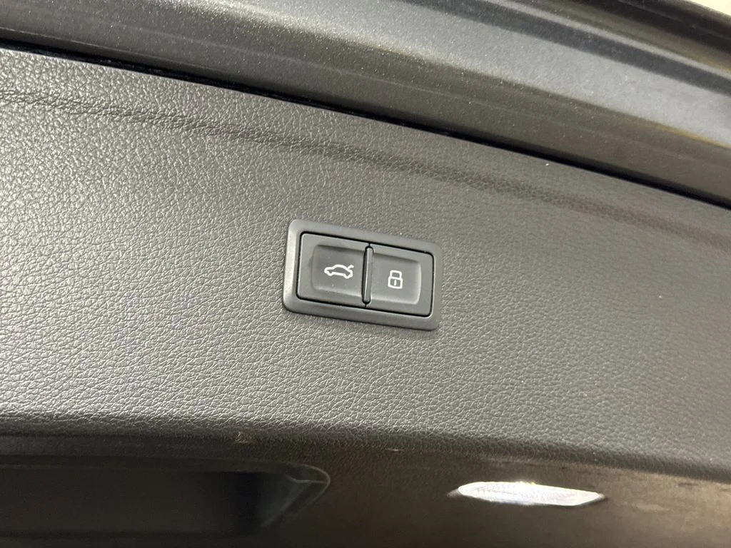 Used 2018 Gray Audi 3.0T Prestige image 14