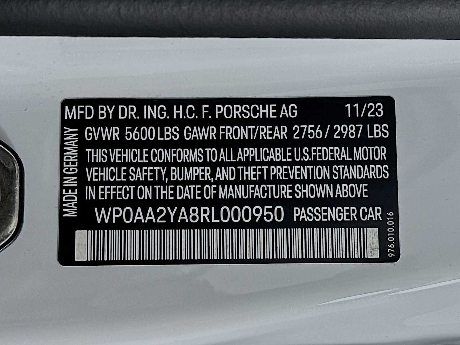 Certified Used 2024 Carrara White Metallic Porsche 4 image 33