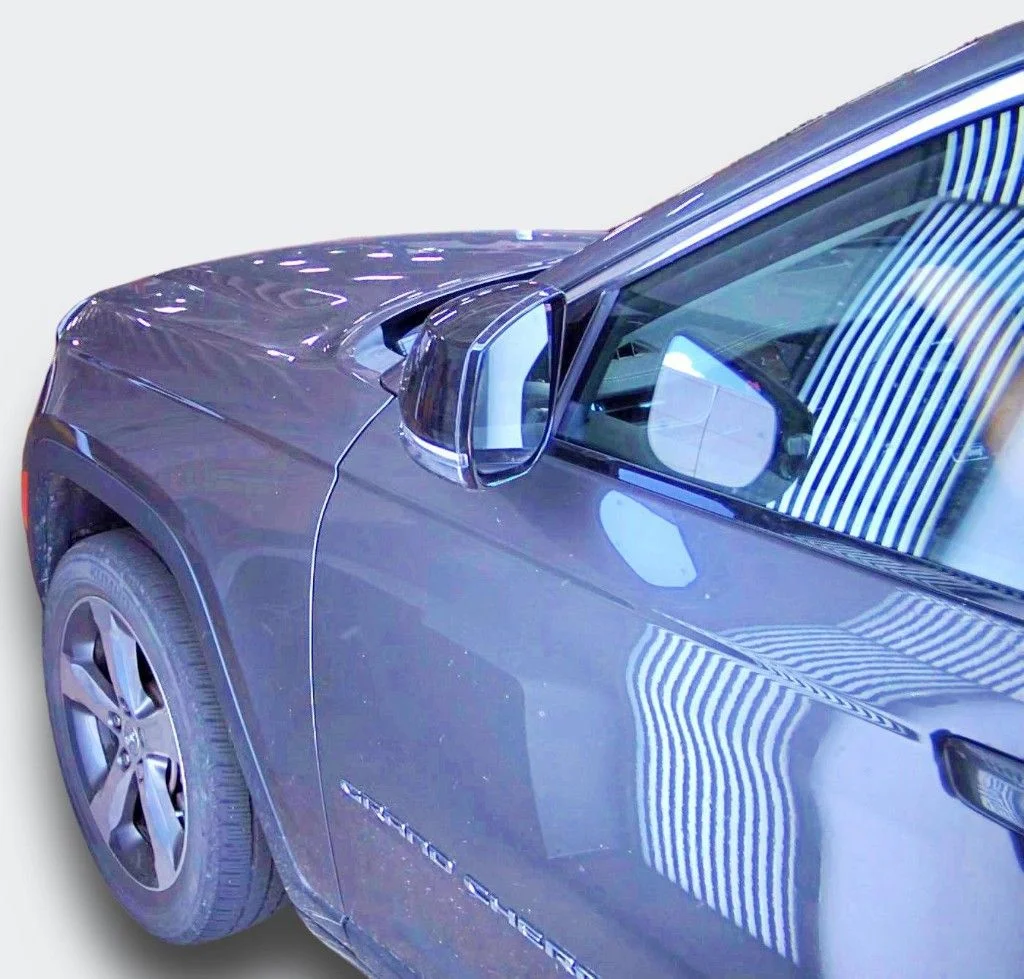 Used 2021 Gray Jeep Limited image 4