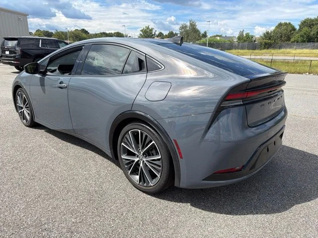 Used 2024 Gray Toyota Limited image 5