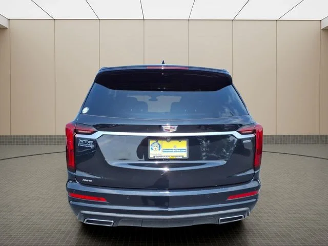Used 2022 Black Cadillac Premium Luxury image 10