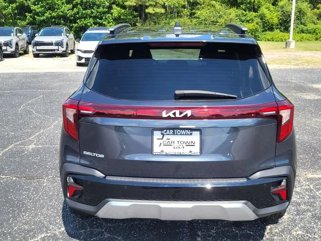 Certified Used 2025 Gray Kia EX image 3