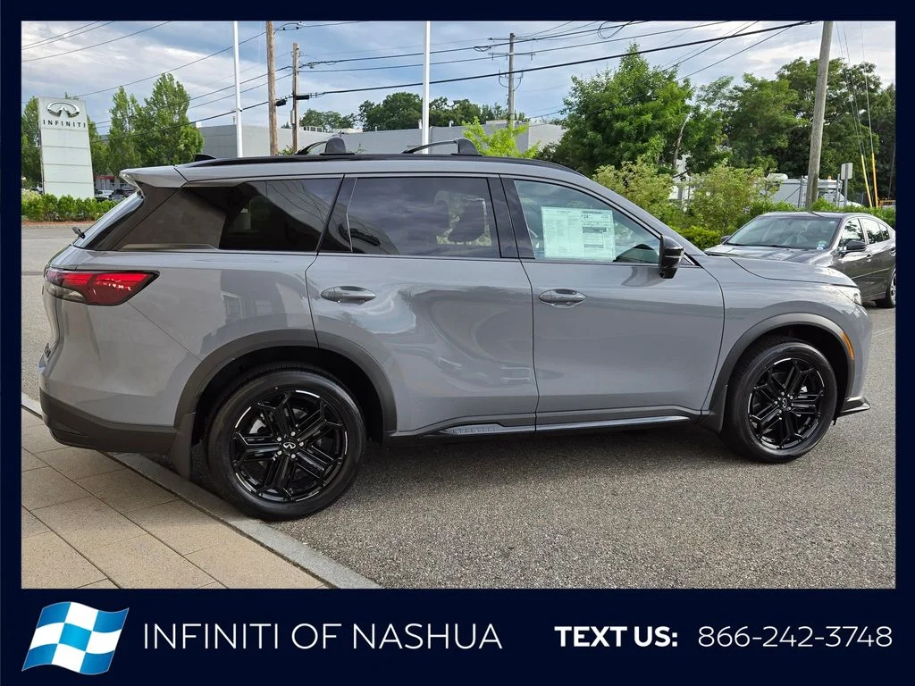 New 2027 HARBOR GRAY INFINITI Sport AWD image 14