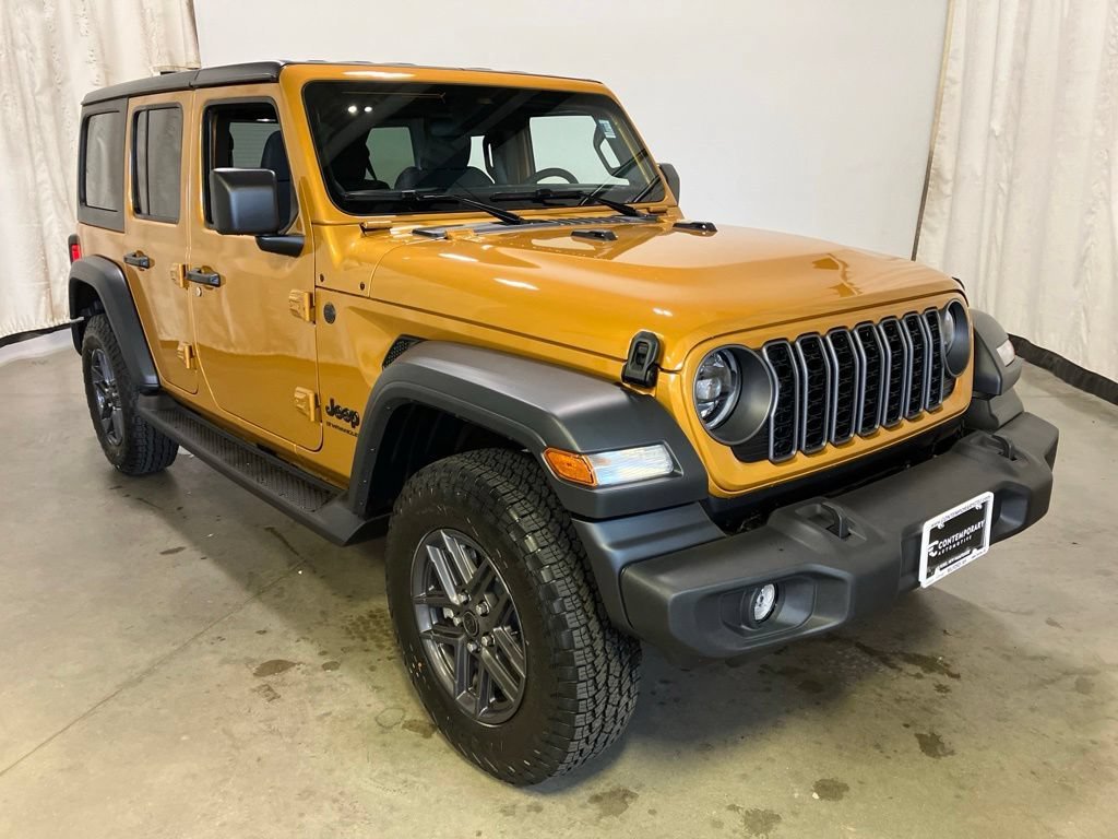 New 2026 Goldilocks Exterior Paint Jeep Sport S image 1