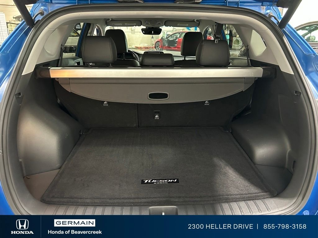 Used 2019 Aqua Blue Hyundai Limited image 29