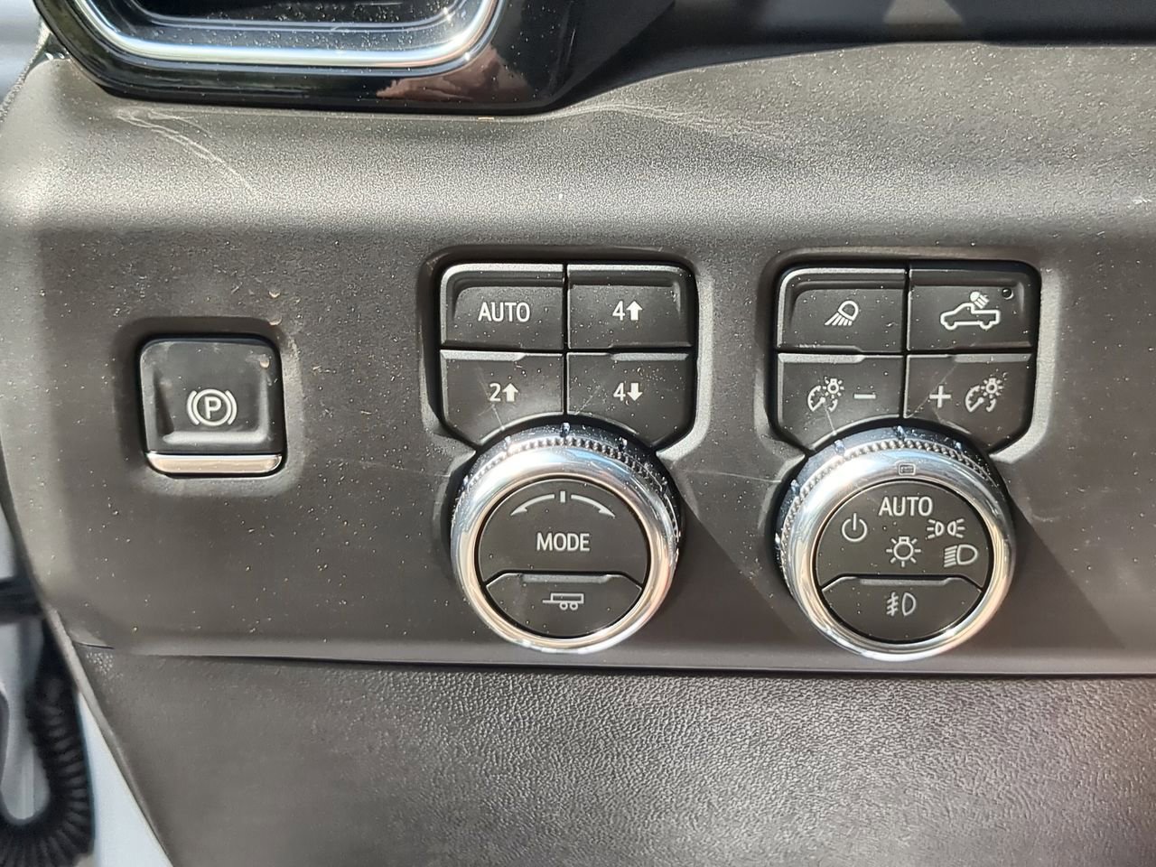 New 2026 Summit White GMC Denali image 18