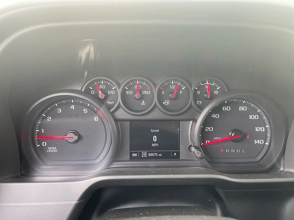 Used 2021 RED HOT Chevrolet Custom Trail Boss image 11