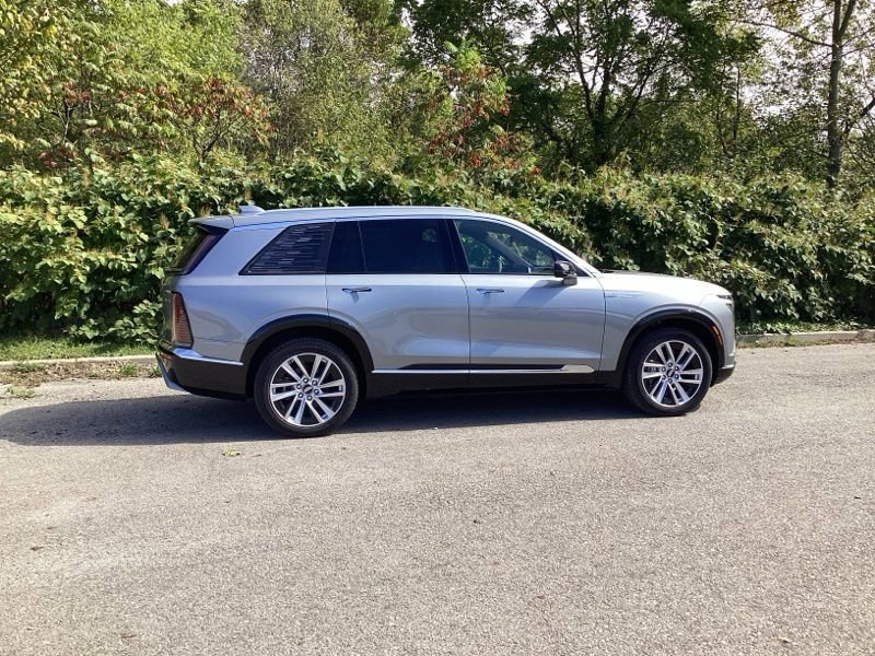 2026 Cadillac VISTIQ Luxury - Photo 8