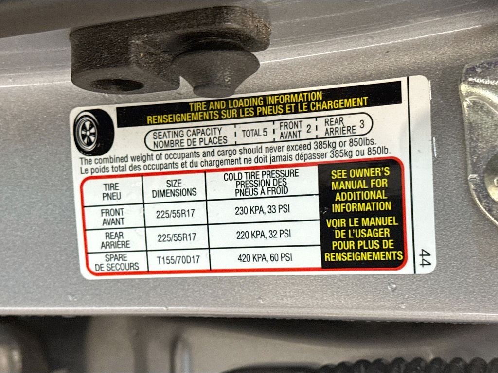 Used 2022 Silver Subaru Premium Premium image 37