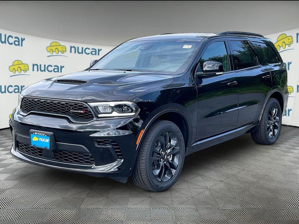 New 2026 Diamond Black Clear-Coat Exterior Paint Dodge GT Plus image 4