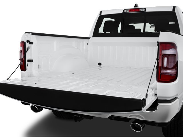 Used 2025 Billet Silver Metallic Clearcoat Ram Laramie image 7