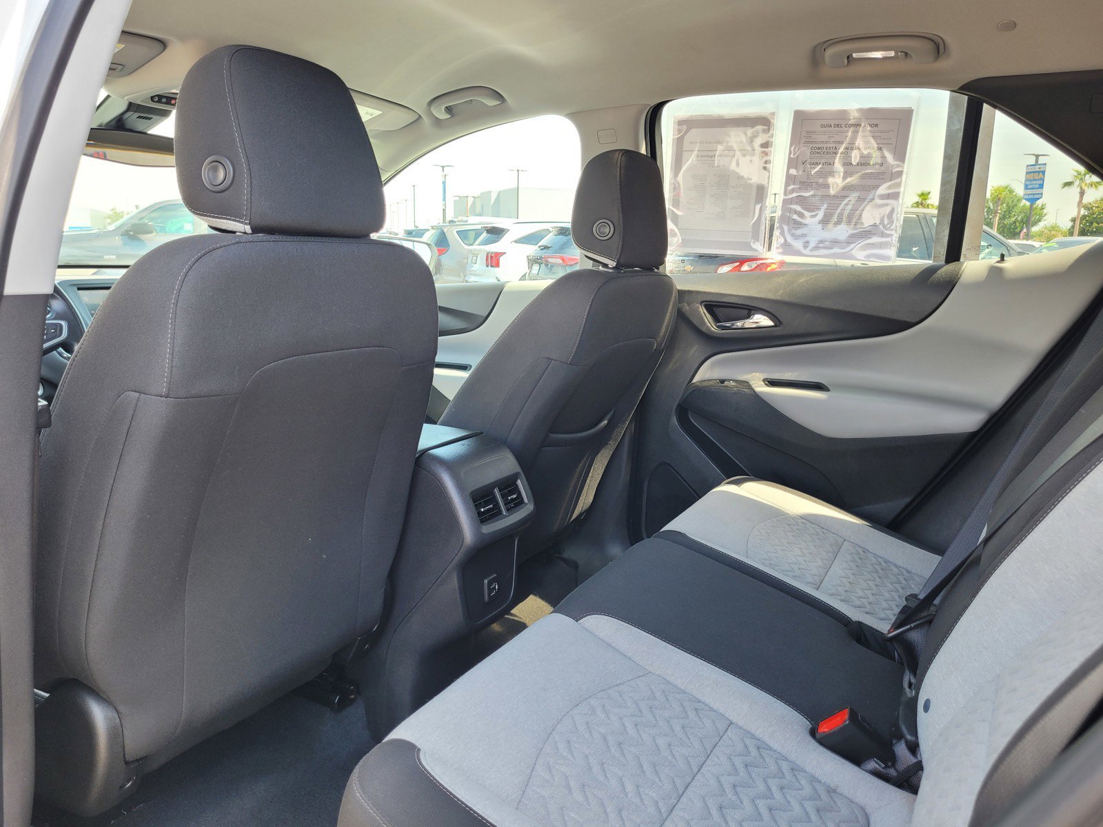 2022 Chevrolet Equinox LT - Photo 14