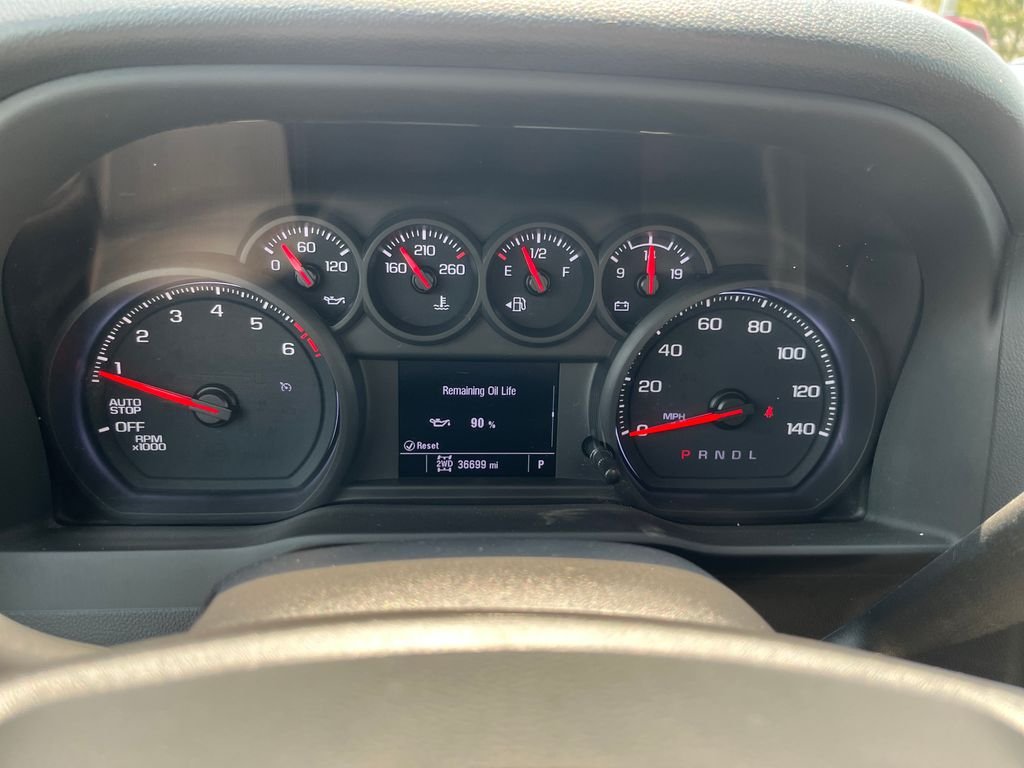 Used 2023 White Chevrolet Custom image 16