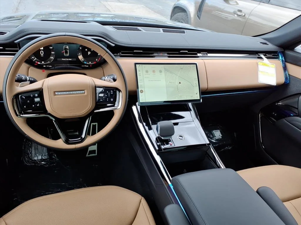 New 2026 Varesine Blue LAND ROVER Dynamic SE image 6