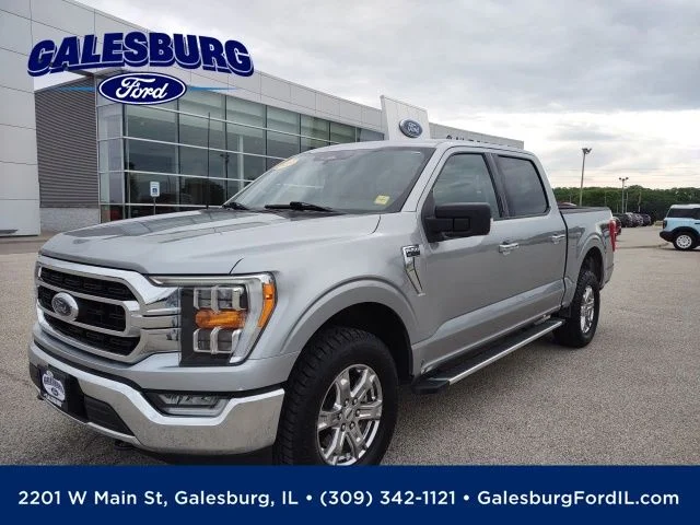 Certified Used 2023 Silver Metallic Ford XLT image 1