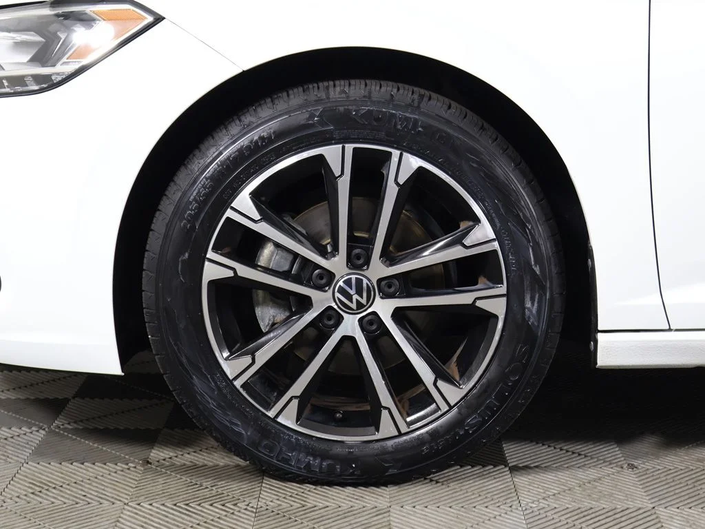 Certified Used 2023 Pure White Volkswagen 1.5T Sport image 19