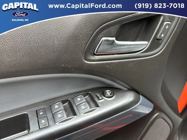 Used 2019 Orange Chevrolet Z71 image 21