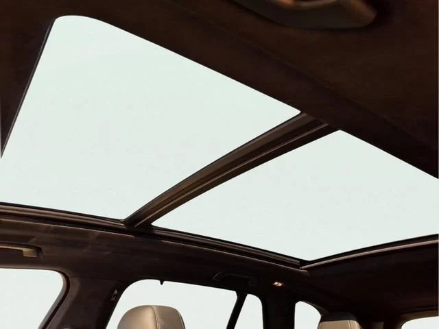 Used 2022 Blue BMW Y image 19