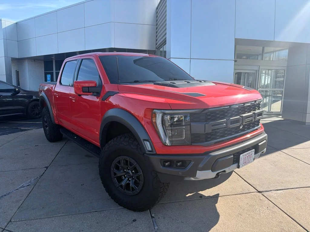 Used 2022  Ford Raptor image 3